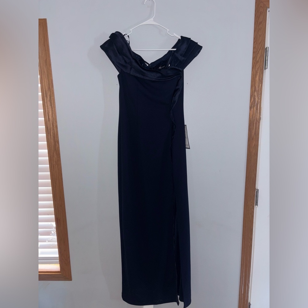 Betsy & Adam Navy Off-Shoulder Maxi Gown